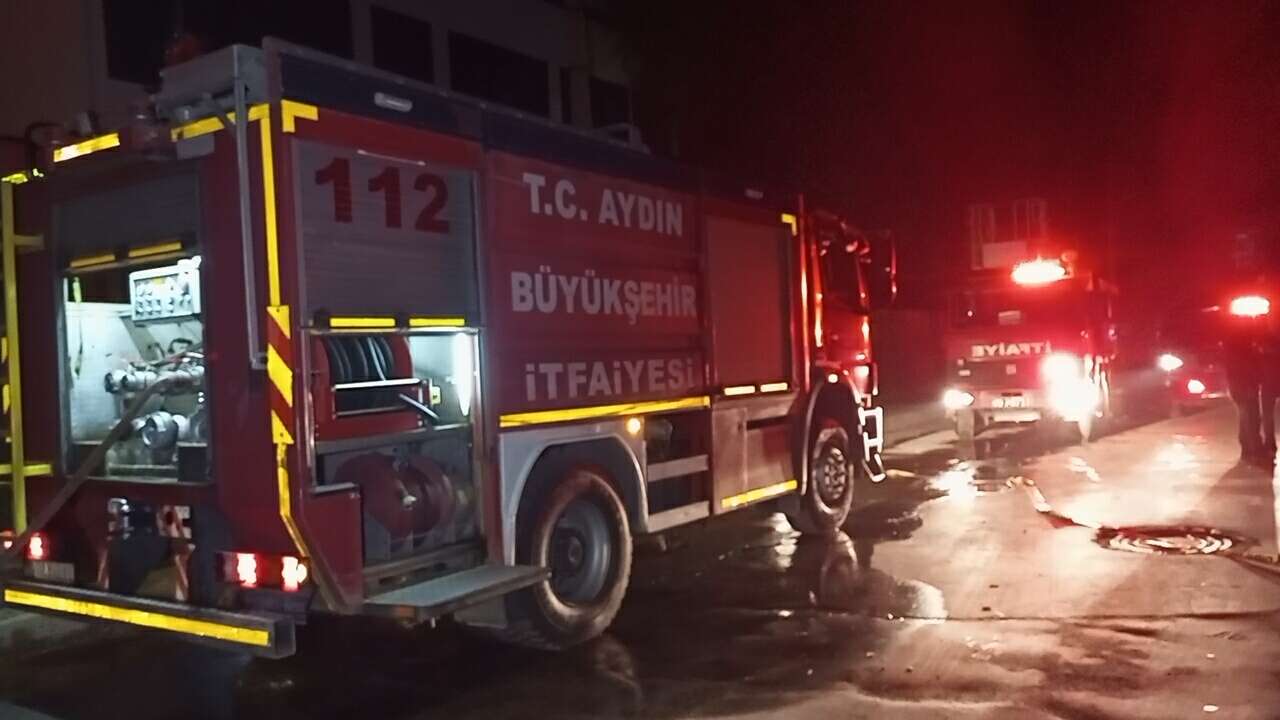 Fen lisesi yurdunda yangın felaketi! 46 öğrenci tahliye edildi 11