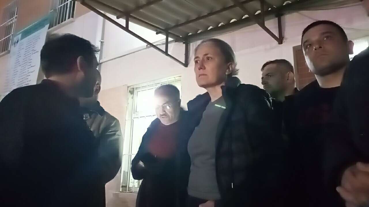 Fen lisesi yurdunda yangın felaketi! 46 öğrenci tahliye edildi 14