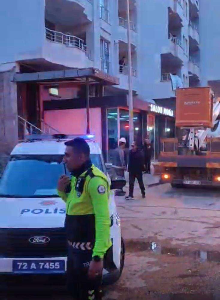 Yangın çıkan evde biri kadın 2 kişi korkunç halde bulundu 7