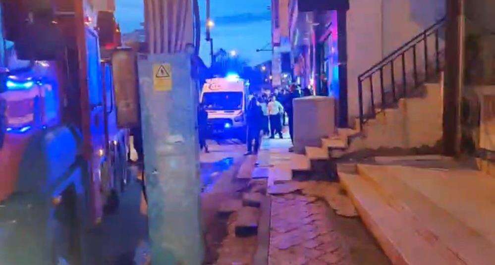 Yangın çıkan evde biri kadın 2 kişi korkunç halde bulundu 1