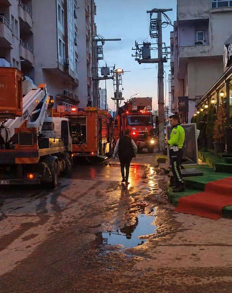 Yangın çıkan evde biri kadın 2 kişi korkunç halde bulundu 5