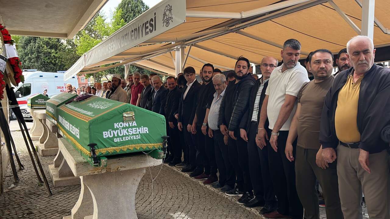 Konya’da evlat kurbanı anne ve babaya son veda 6