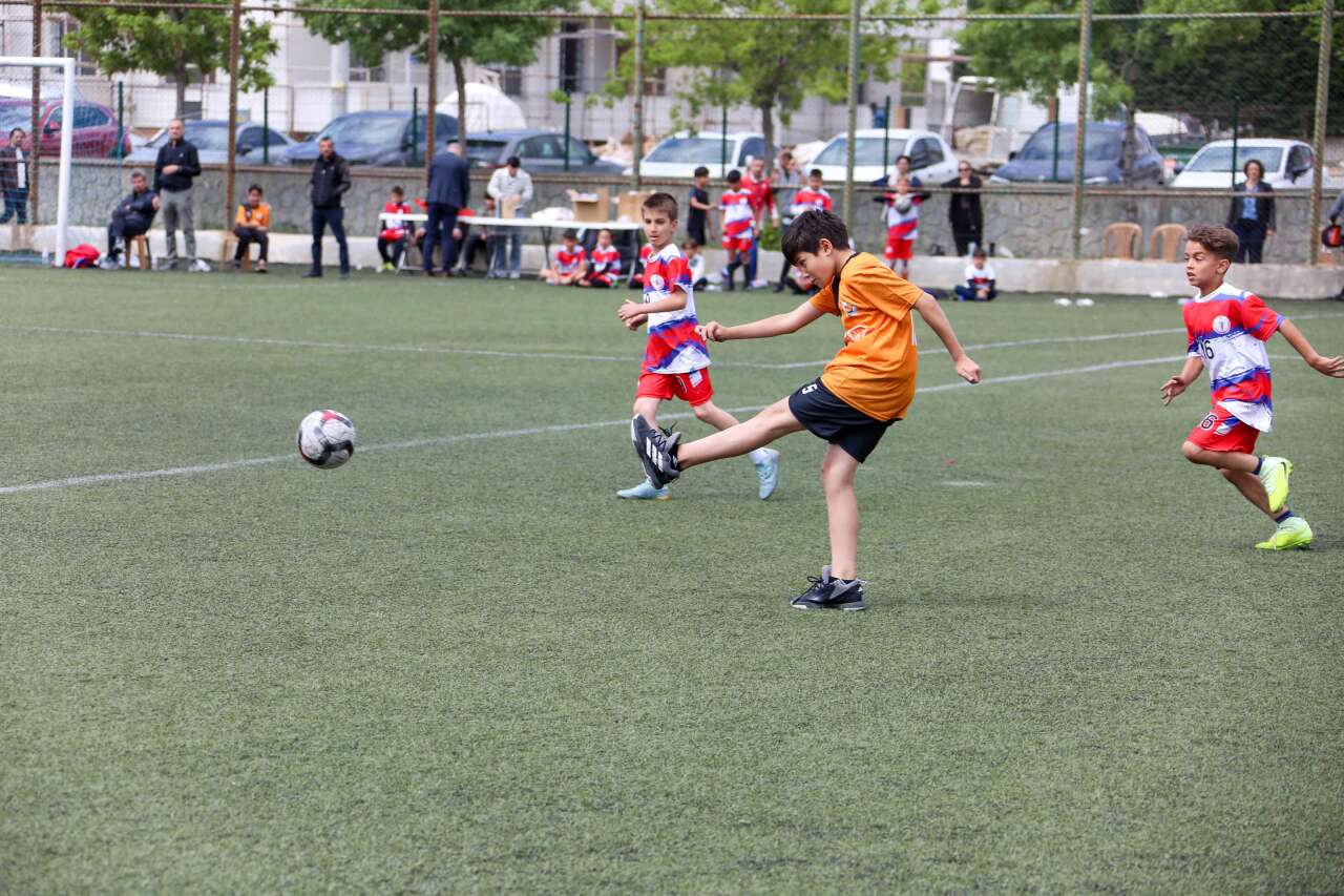 Meram’da minik kramponların büyük heyecanı! Futbol şöleni nefesleri kesti 1