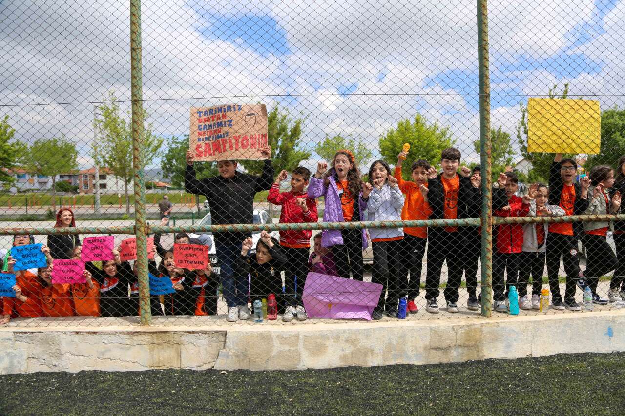 Meram’da minik kramponların büyük heyecanı! Futbol şöleni nefesleri kesti 6