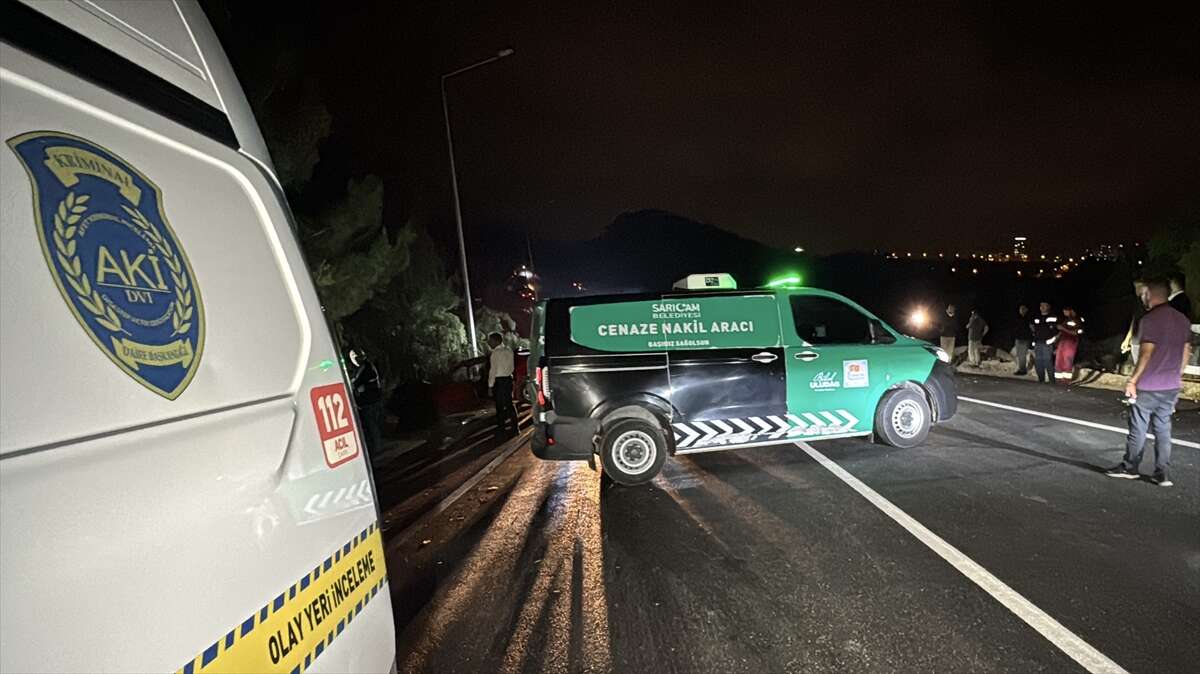 İki araç çarpıştı, karı-koca can verdi! 4 yaşındaki çocukları hastanede 3