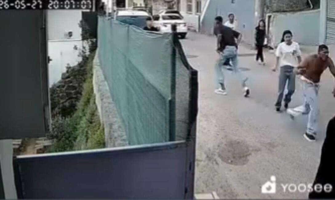 Cezaevinden izinli çıktı, eşini ve evdeki kadını bıçakladı 6