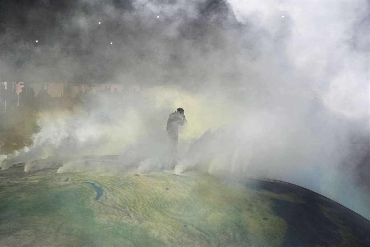 Kanye West İstanbul’da tarih yazdı! 118 bin kişi aynı konserde buluştu 4