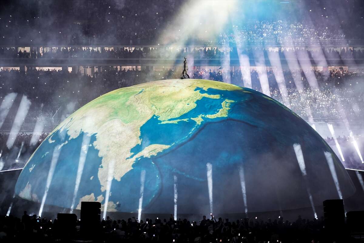 Kanye West İstanbul’da tarih yazdı! 118 bin kişi aynı konserde buluştu 13