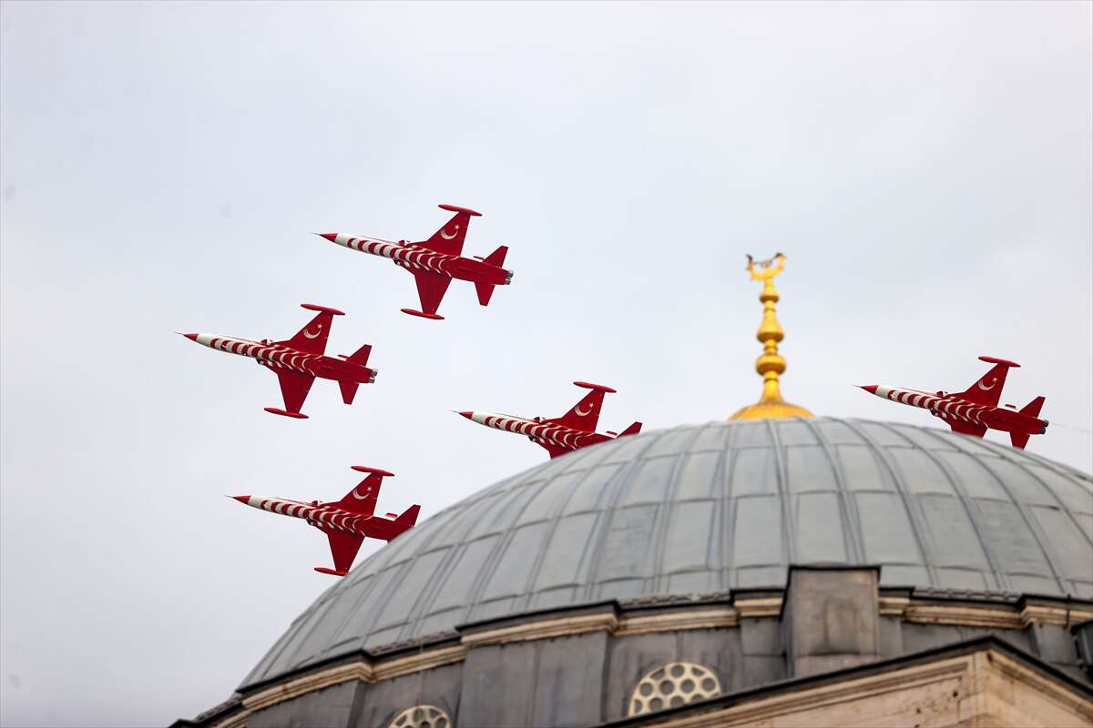 Türk Yıldızları Konya’nın kalbinde nefes kesti 3