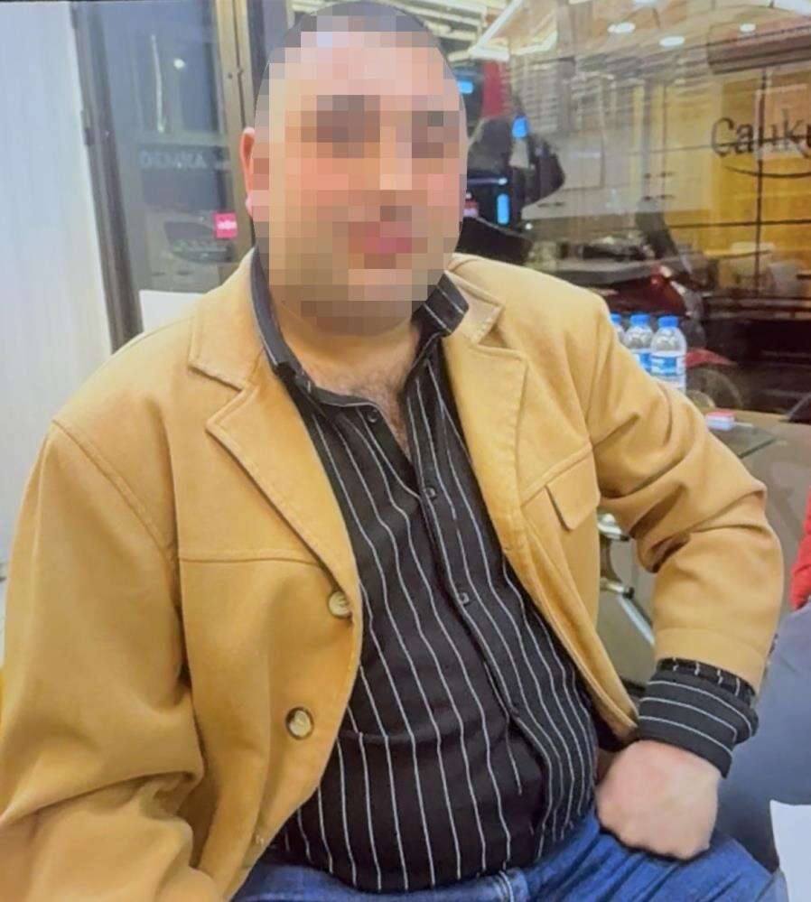 Ailenin tek çocuğuydu! Babasını öldürüp teslim oldu 4