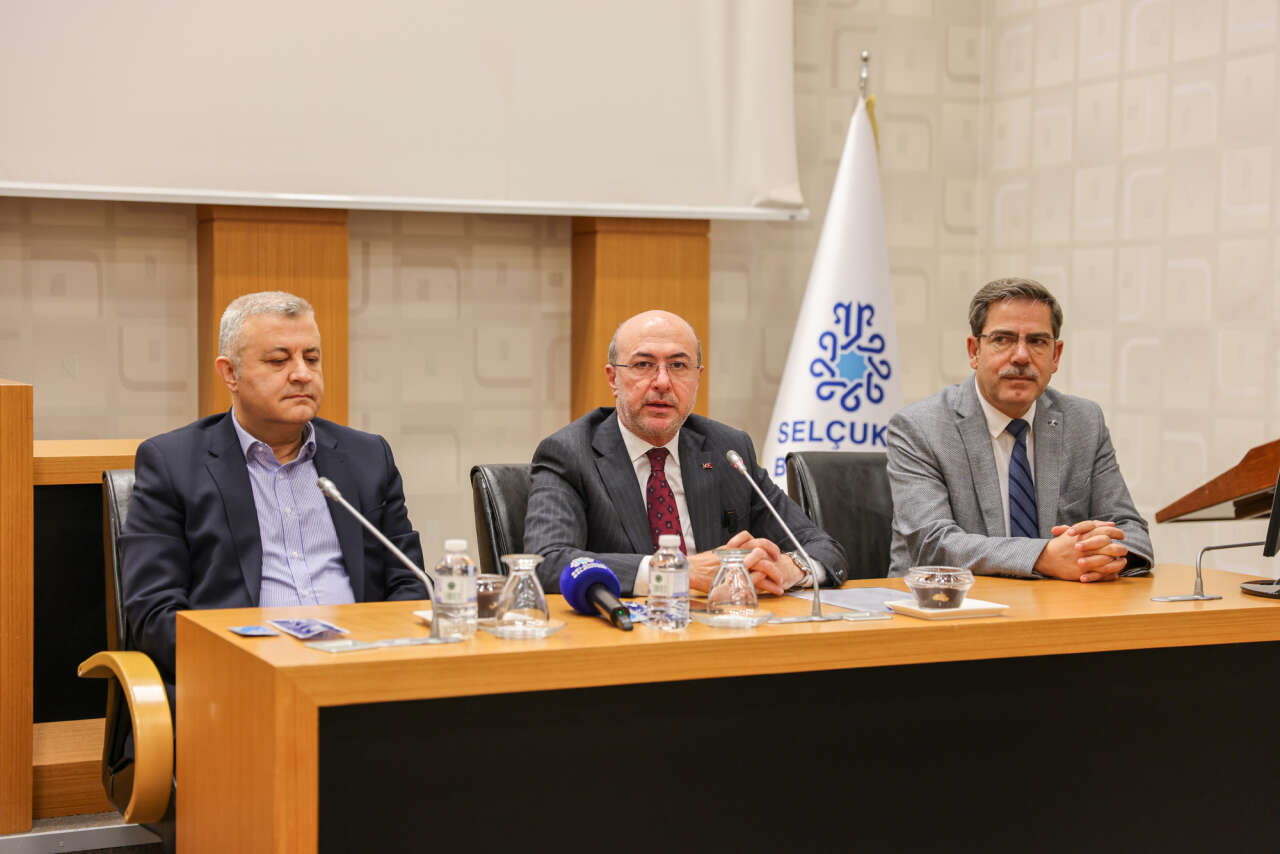 Selçuklu Belediyespor Hokey Takımı Avrupa yolcusu 15