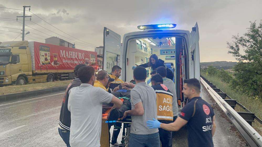 Kula'da TIR’lar ve otomobil birbirine girdi! 2 kişi öldü, 4 kişi yaralandı 5