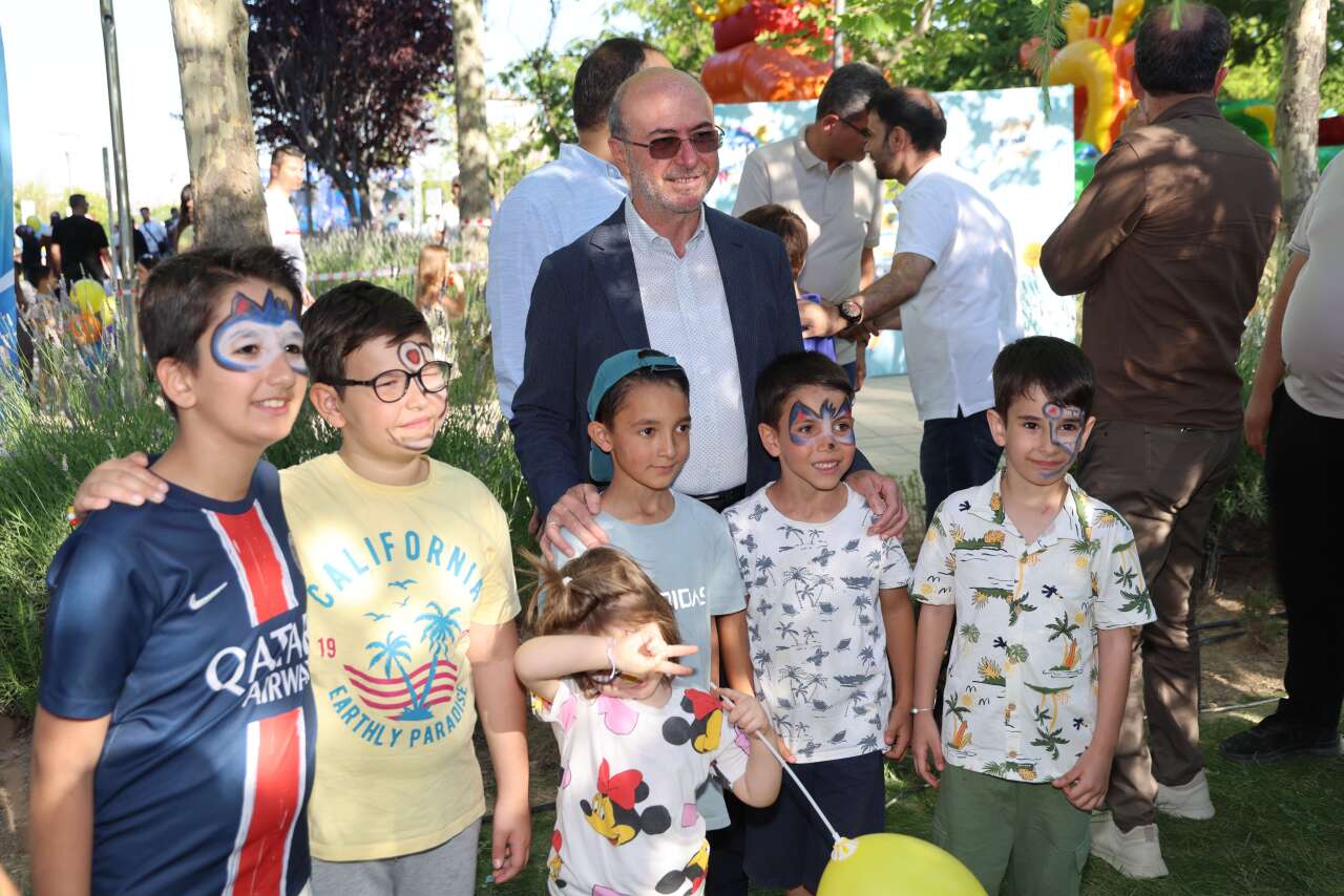 Konya’da karne alan çocuklar Kelebekler Vadisi Parkına akın etti 10
