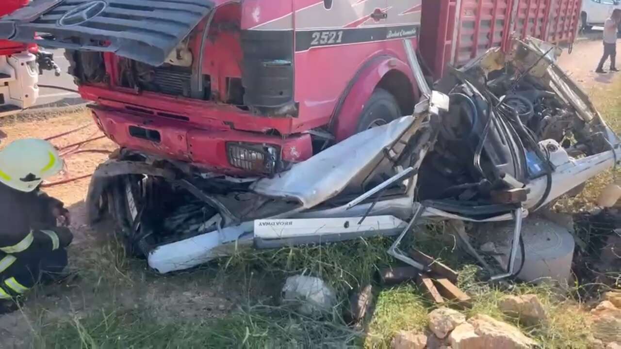 Konya plakalı otomobil kazaya karıştı! 3 ölü var 2