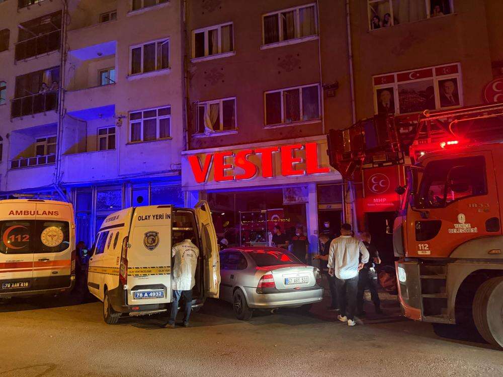 Çocuklar yardım istedi, polis eve girince dehşet ortaya çıktı 3
