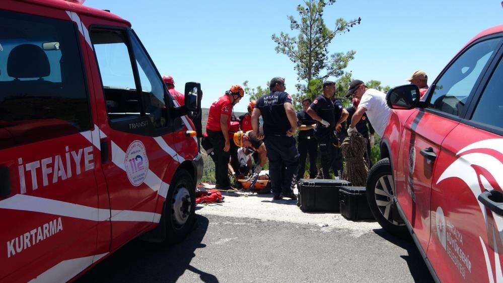 Konya yolunda 5 cana mal olan kaza nasıl oldu? Vali ilk bulguları açıkladı 23