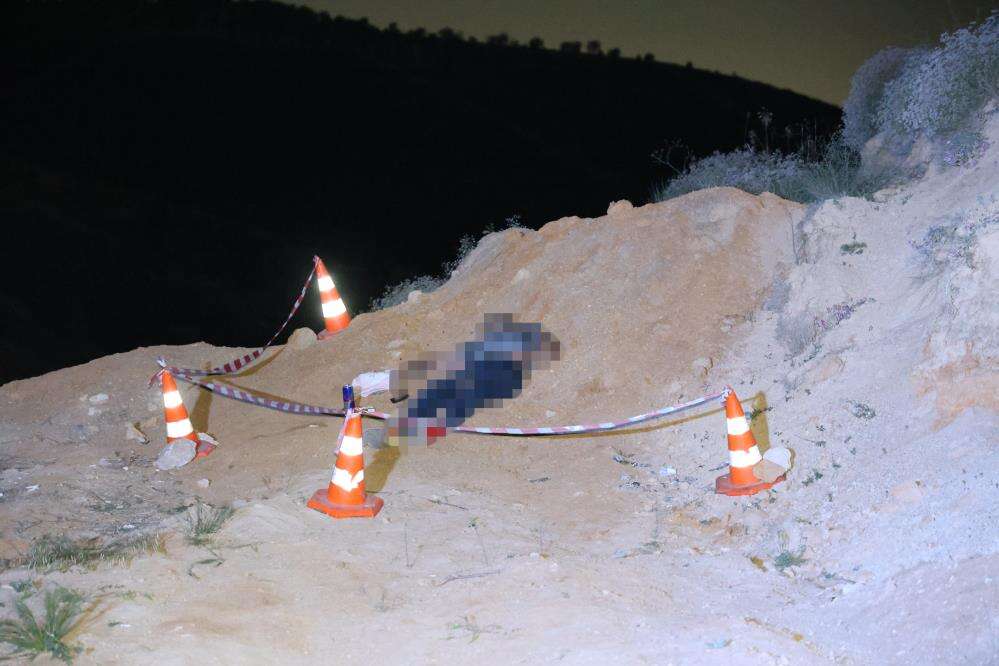 Sır ölüm! Başucunda tabanca bulundu, eşine attığı son mesaj ortaya çıktı 4
