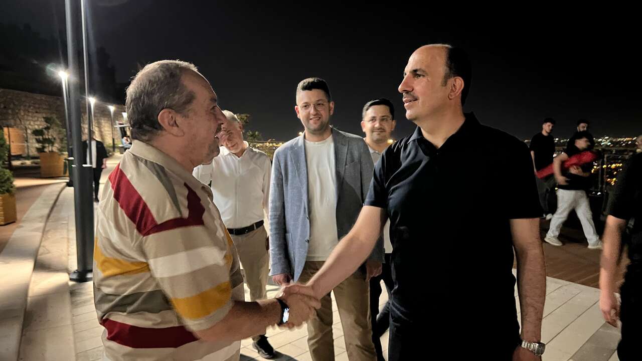 Başkan Altay, Konyalıların akın ettiği mekanda vatandaşlarla buluştu 4
