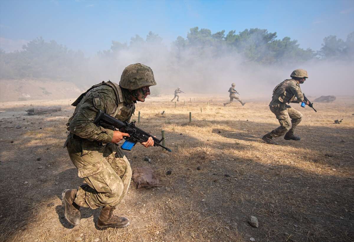 Türk ordusunun geleceği burada yetişiyor! Harbiyeliler sınırlarını zorluyor 14