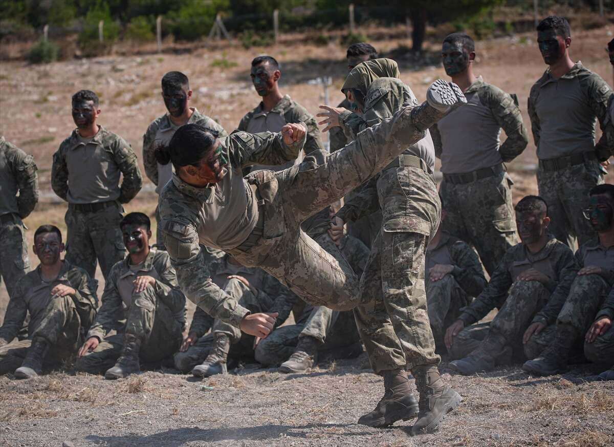 Türk ordusunun geleceği burada yetişiyor! Harbiyeliler sınırlarını zorluyor 5