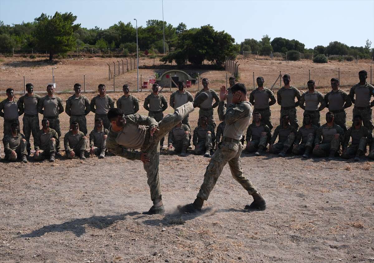 Türk ordusunun geleceği burada yetişiyor! Harbiyeliler sınırlarını zorluyor 26