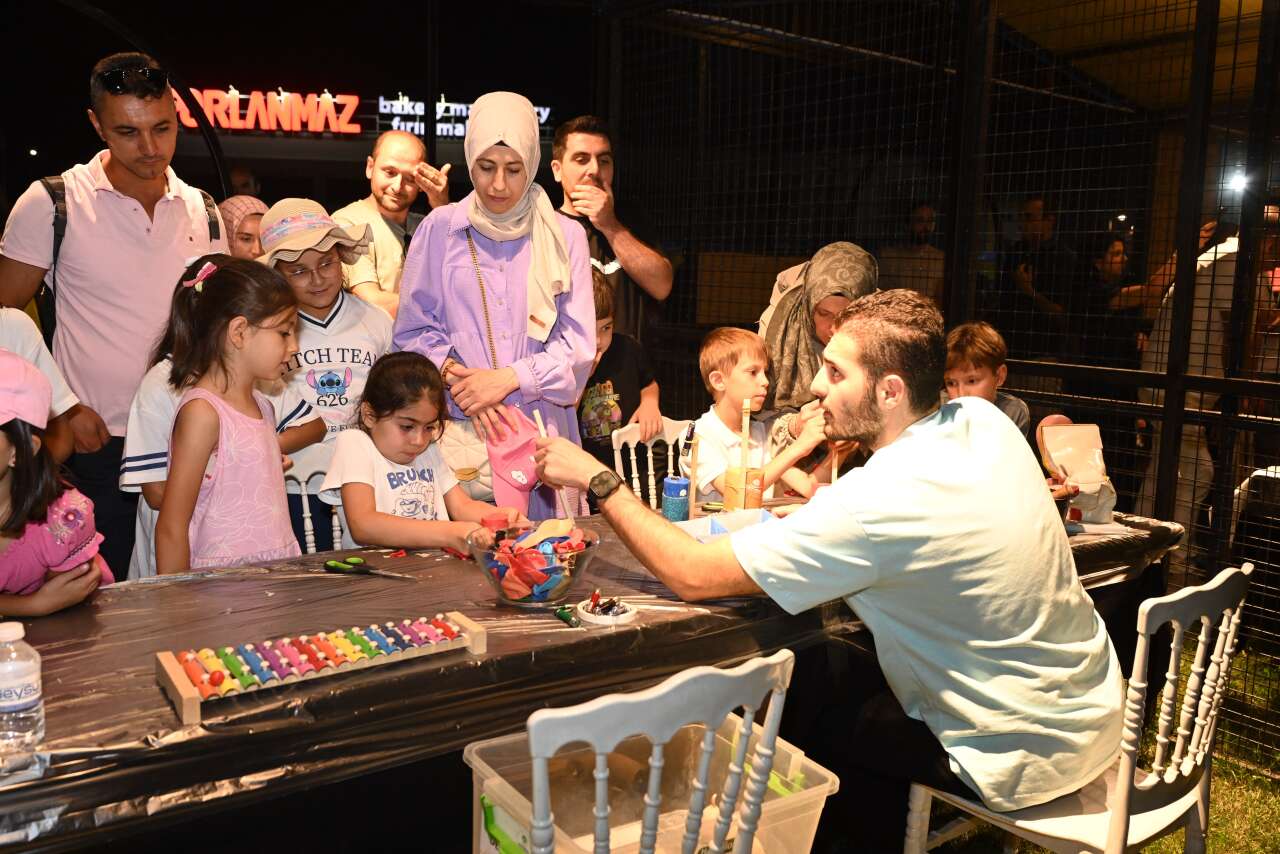 Konya semalarında nefes kesen gösteri! Binlerce kişi hayranlıkla izledi 17