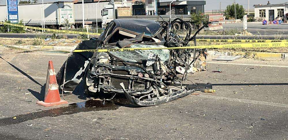 Konya yolundaki kazada yürek yakan detay çıktı 13
