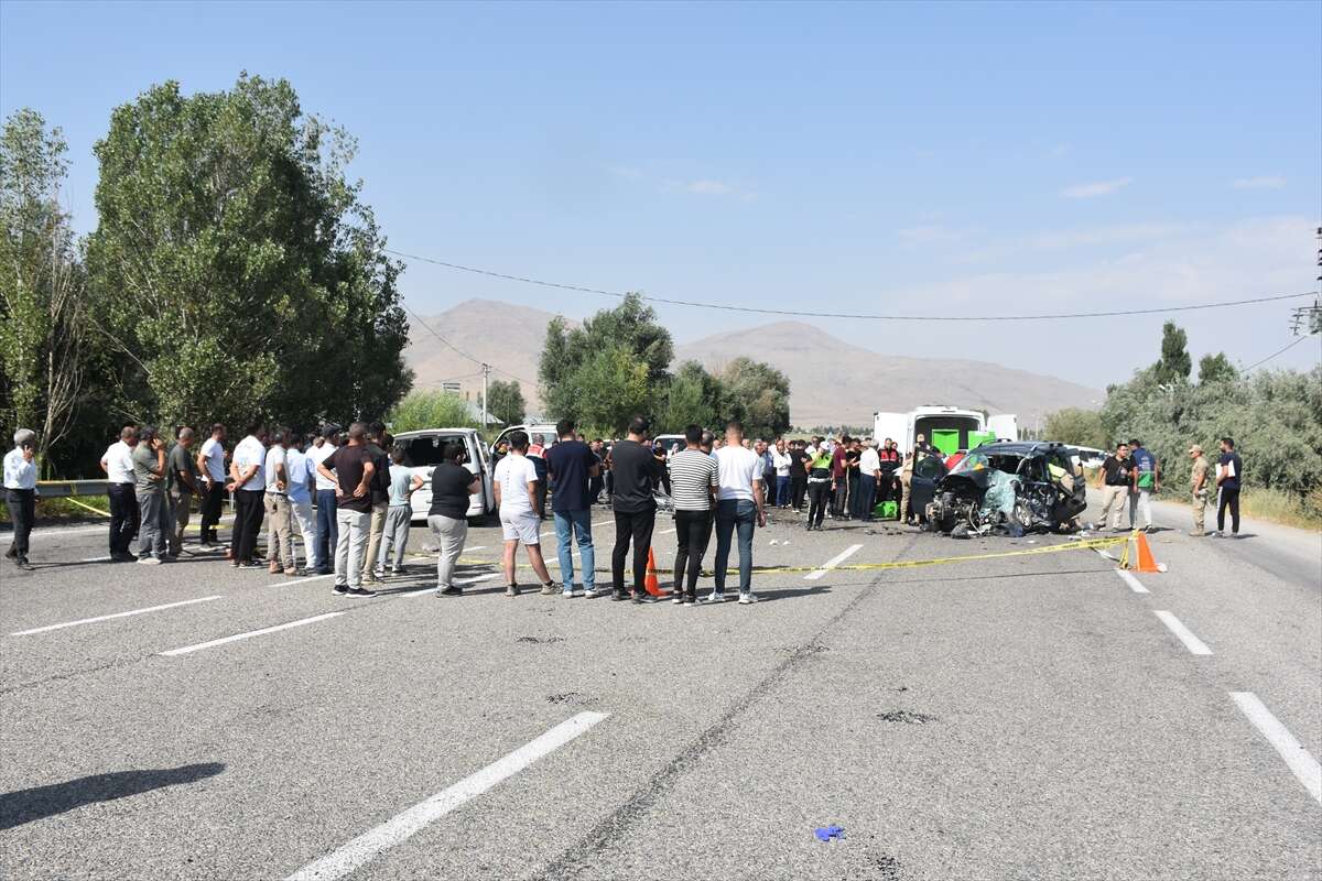 Ortalık savaş alanına döndü! 2 ölü, 9 yaralı var 4