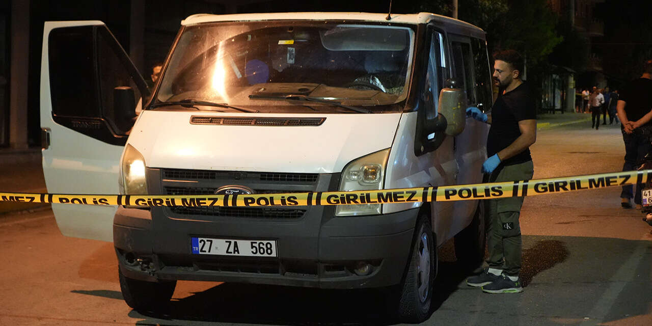 Nişanlı kız kaçırıldı, akraba iki aile birbirine girdi! 5 kişi bıçaklandı 1