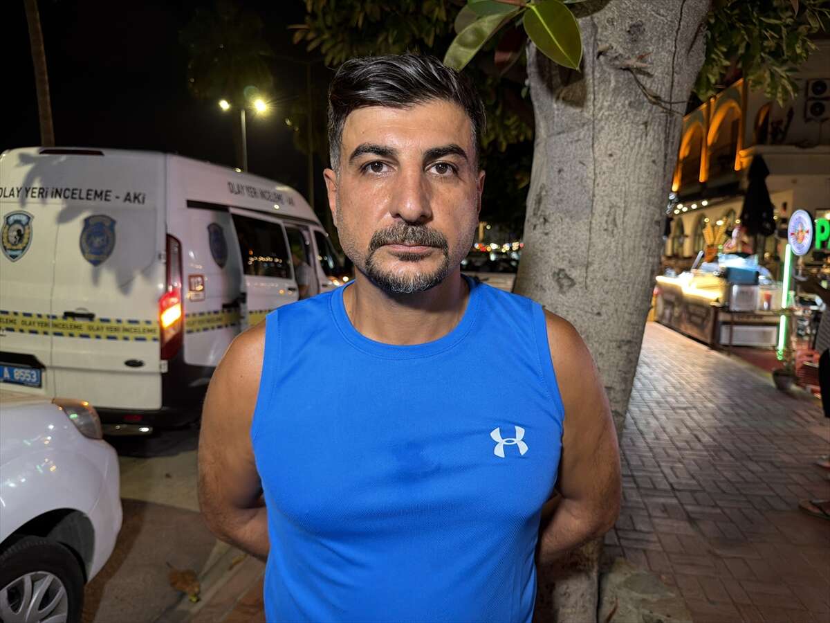 Maske takıp silahla döviz bürosu soymaya kalktı! Eli boş kaçtı 5