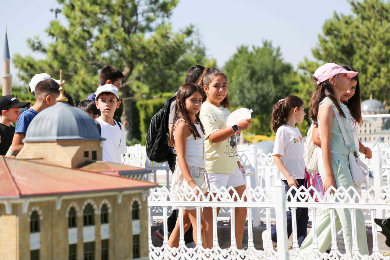 Konya’da çocukların yüzünü güldüren buluşma! Başkan Kavuş sözünü tuttu 11