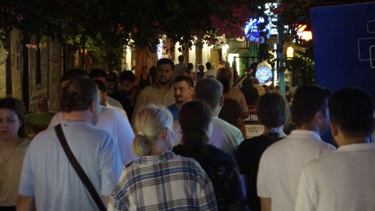 Bu ilçede gece gündüz farkı şaşırtıyor! Nüfusu 100 katına çıkıyor 11