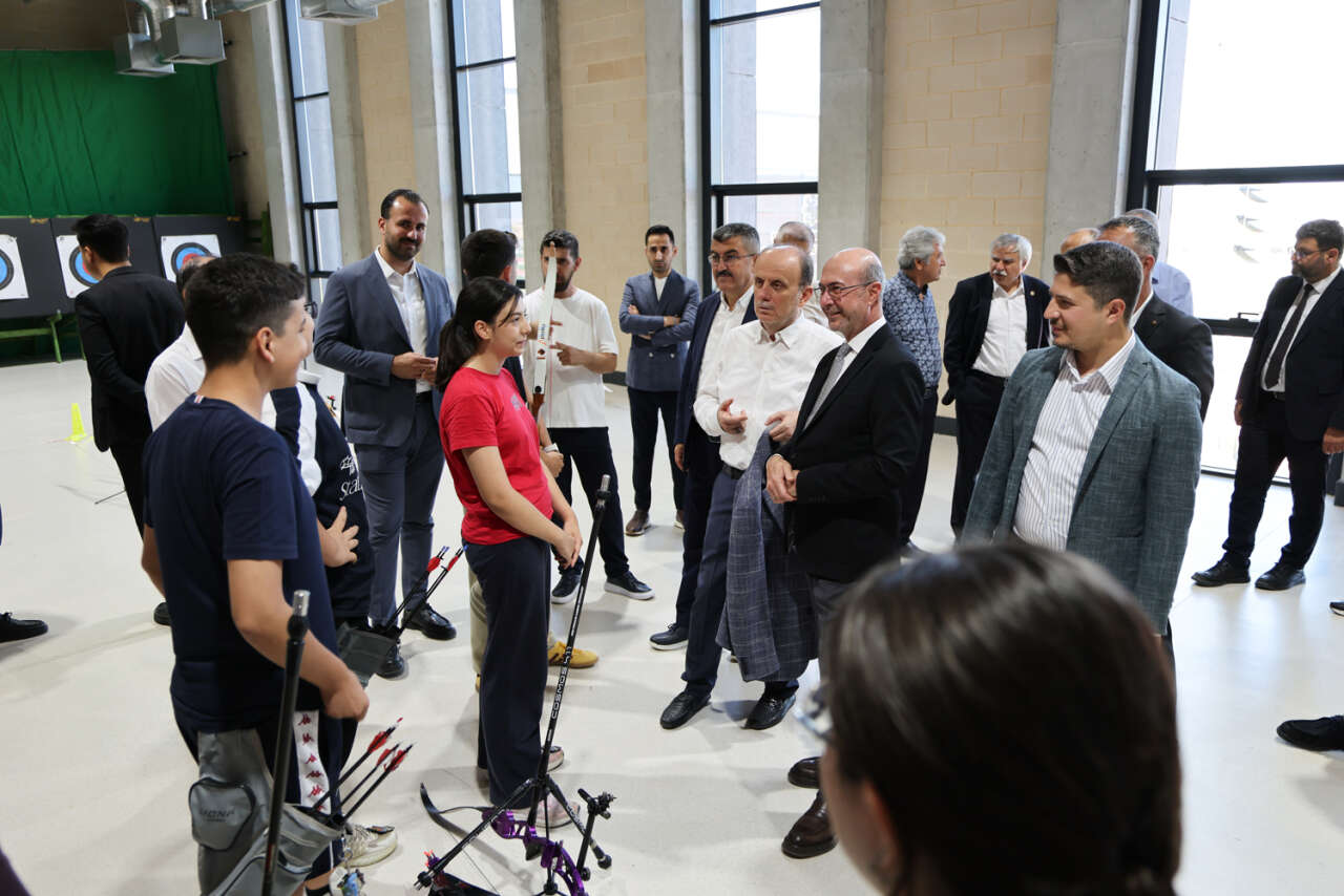 Konya’nın sporcu fabrikası! Selçuklu Sporcu Merkezi tam not aldı 11