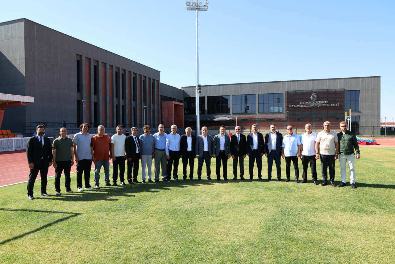 Konya’nın sporcu fabrikası! Selçuklu Sporcu Merkezi tam not aldı 14