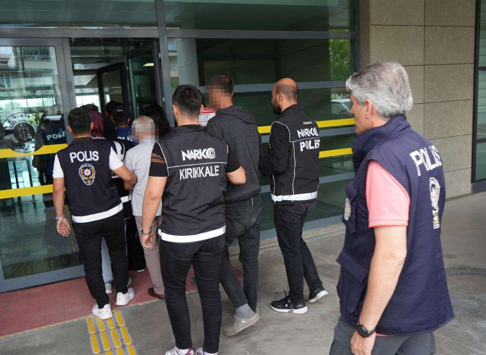Cesedi 7 parçaya ayrılıp dondurucuda saklanmıştı! 12 yıllık cinayette 13 tutuklama 6