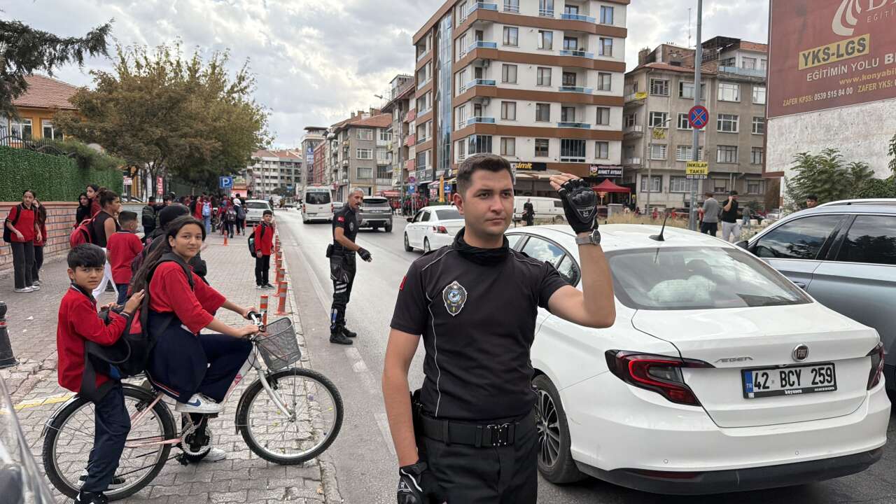 Konya’da okul çıkışlarında yeni uygulama! Zabıta ekipleri göreve başladı 1