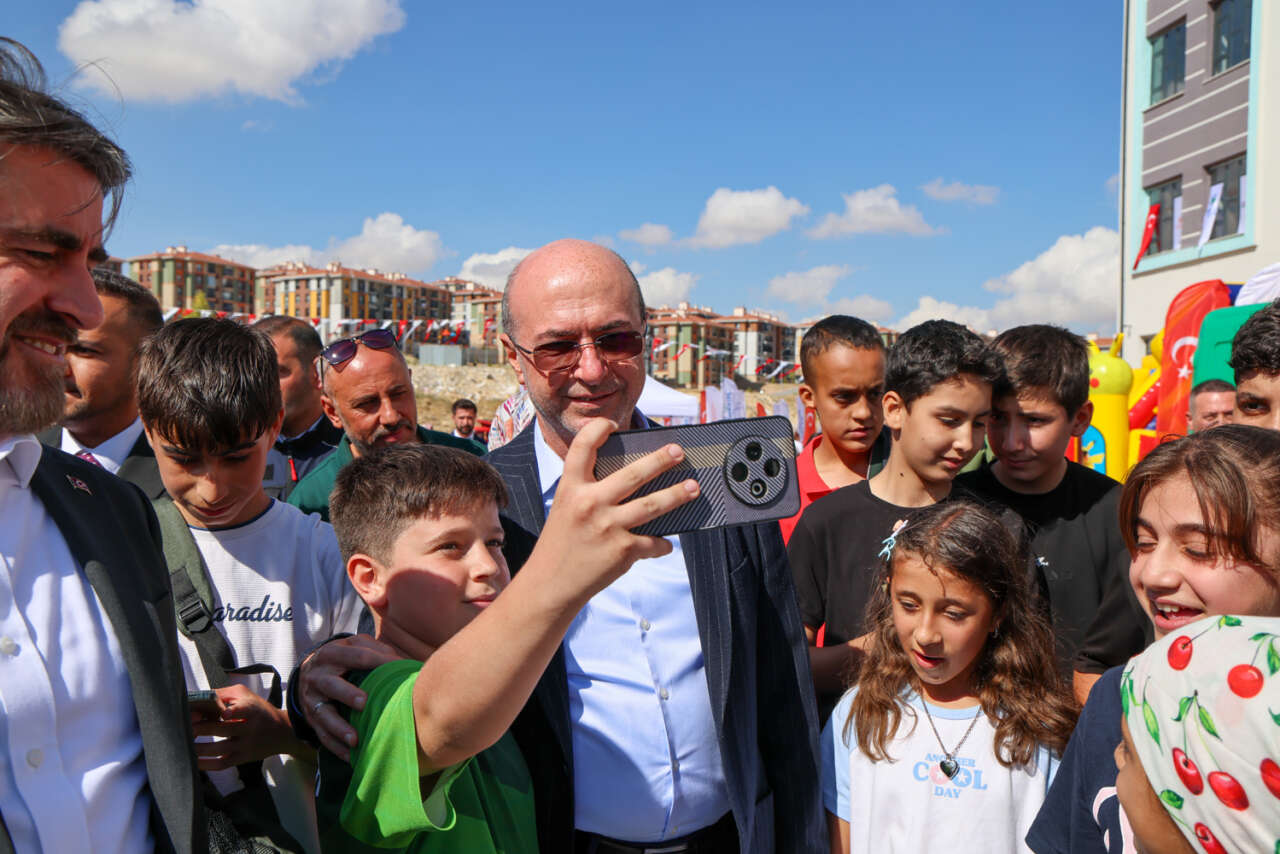 Konya’da çocukları sevindiren uygulama! Bisikletler ücretsiz bakımdan geçti 10