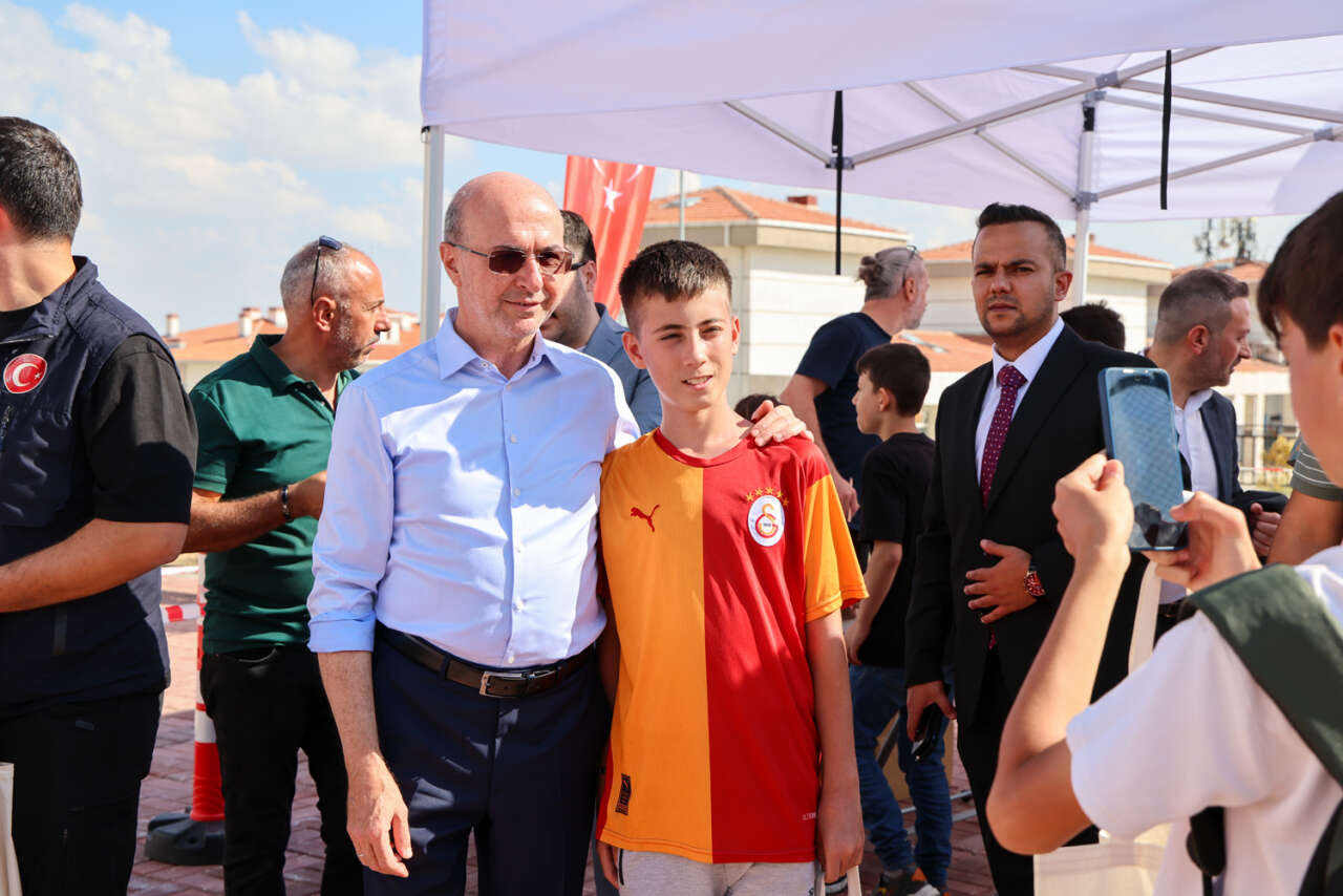 Konya’da çocukları sevindiren uygulama! Bisikletler ücretsiz bakımdan geçti 16