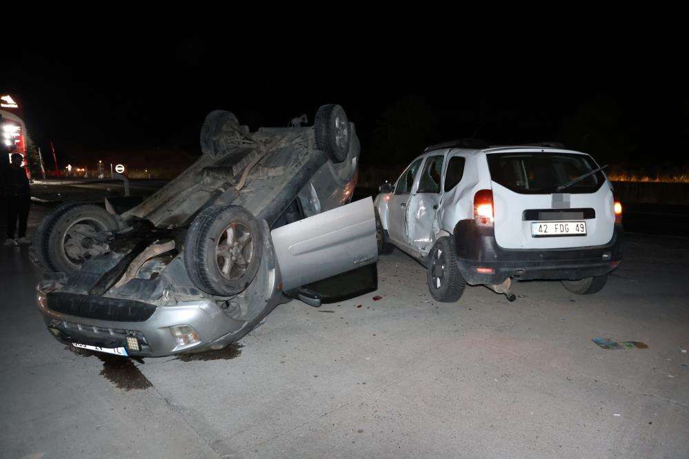 Takla atan otomobil Konya plakalı araca çarptı! Kazanın sebebini alkolmetre söyledi 2