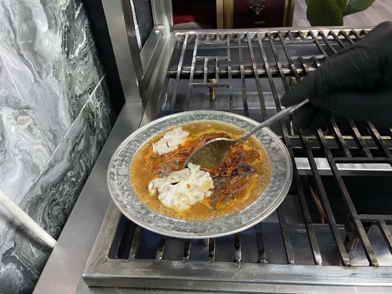 Konya’da bu çorba kışın vazgeçilmezi oluyor! İçinde yok yok 7