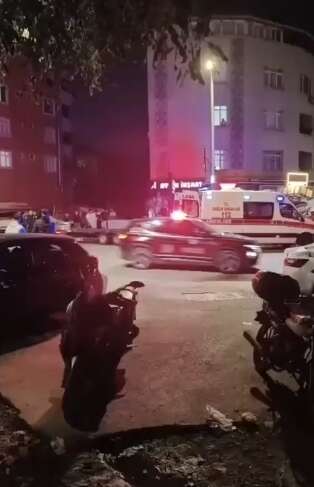 Karısıyla konuştuğunu öne sürdüğü adamı sırtından vurdu 3