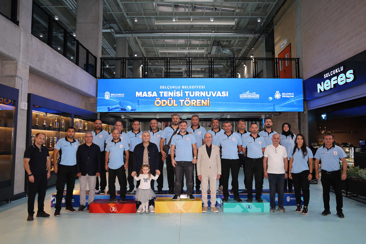 Konya’da raketler şampiyonluk için sallandı! Dereceye girenler belli oldu 19