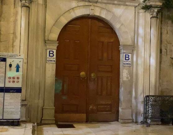 Eyüpsultan Camii’nde silah sesleri! 4 el ateş açıldı 11
