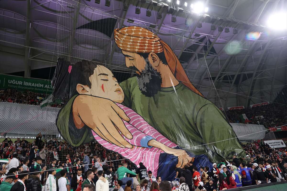 Konya’da tarihi gece! Kalpler Filistin için attı 56
