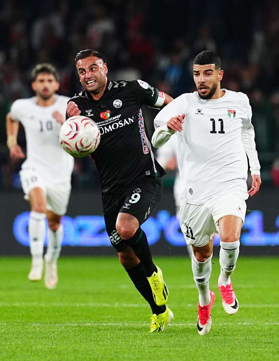Konya’da tarihi gece! Kalpler Filistin için attı 96
