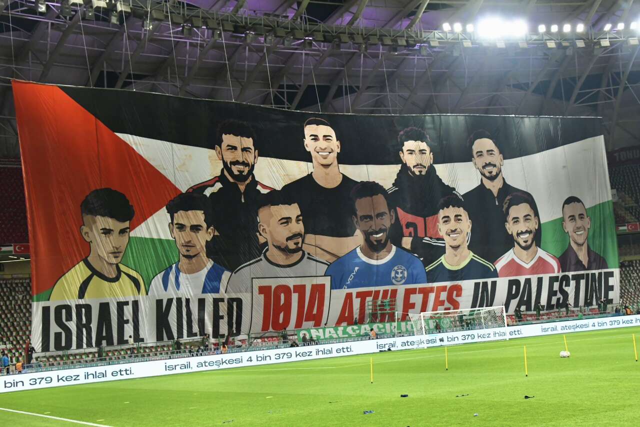 Konya’da tarihi gece! Kalpler Filistin için attı 24