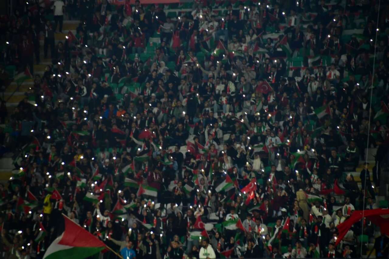 Konya’da tarihi gece! Kalpler Filistin için attı 16