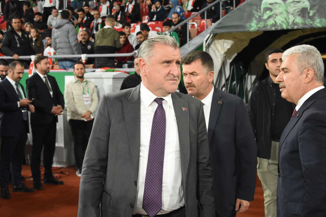 Konya’da tarihi gece! Kalpler Filistin için attı 63