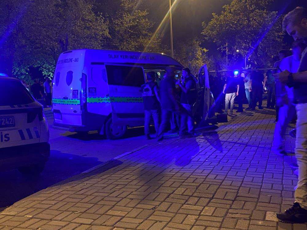 Kafeye kurşun yağdırdılar! Silahlı saldırıda 2 ölü, 4 yaralı var 3