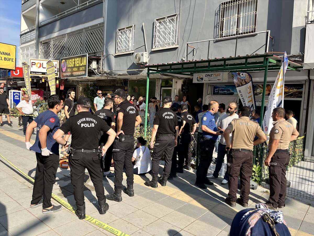 Uzaklaştırma kararını ihlal edip eşinin yanına gitti! Biri uzman çavuş 2 kişi öldü 6
